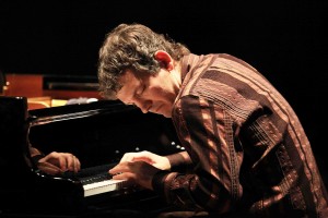 Brad+Mehldau+3_BM_2009_Suntory_Hall_212